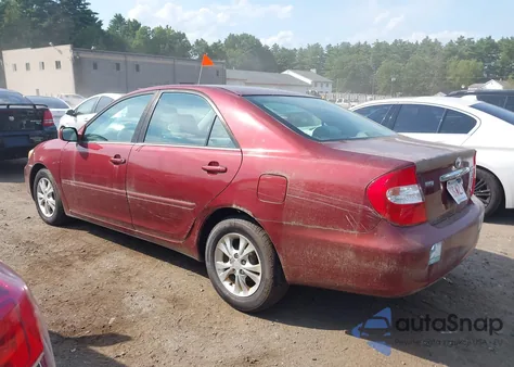 2004 Toyota Camry Le V6 z USA, uszkodzony, nr VIN 4T1BF32K94U072901